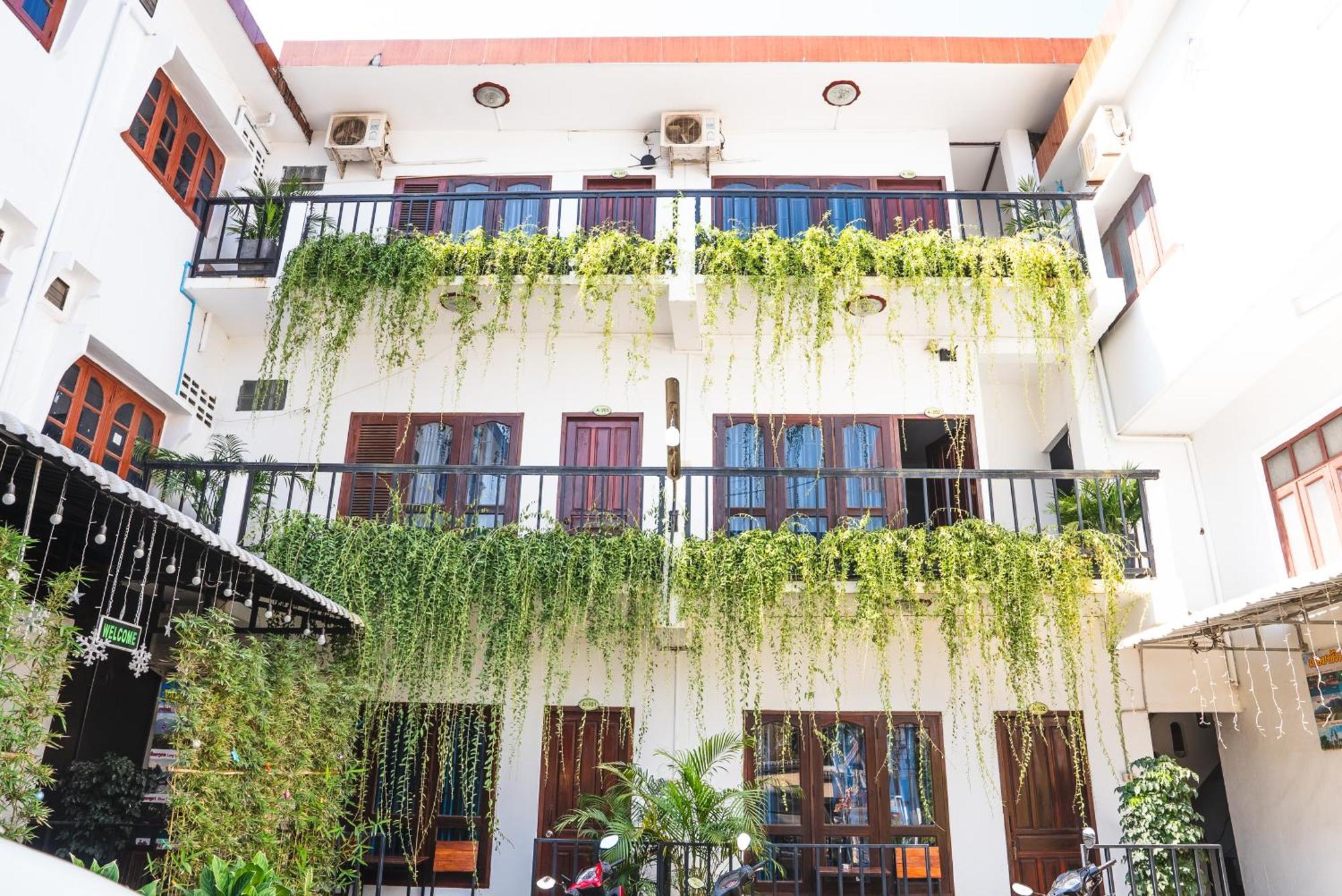 Vang Vieng Green Hotel מראה חיצוני תמונה